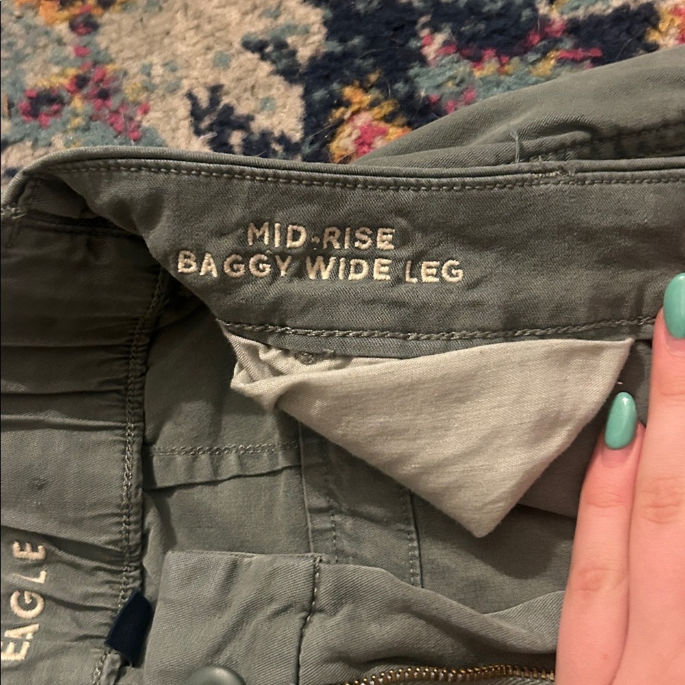 American Eagle Outfitters women Cargo Pants in Sage - Picture 3 of 5